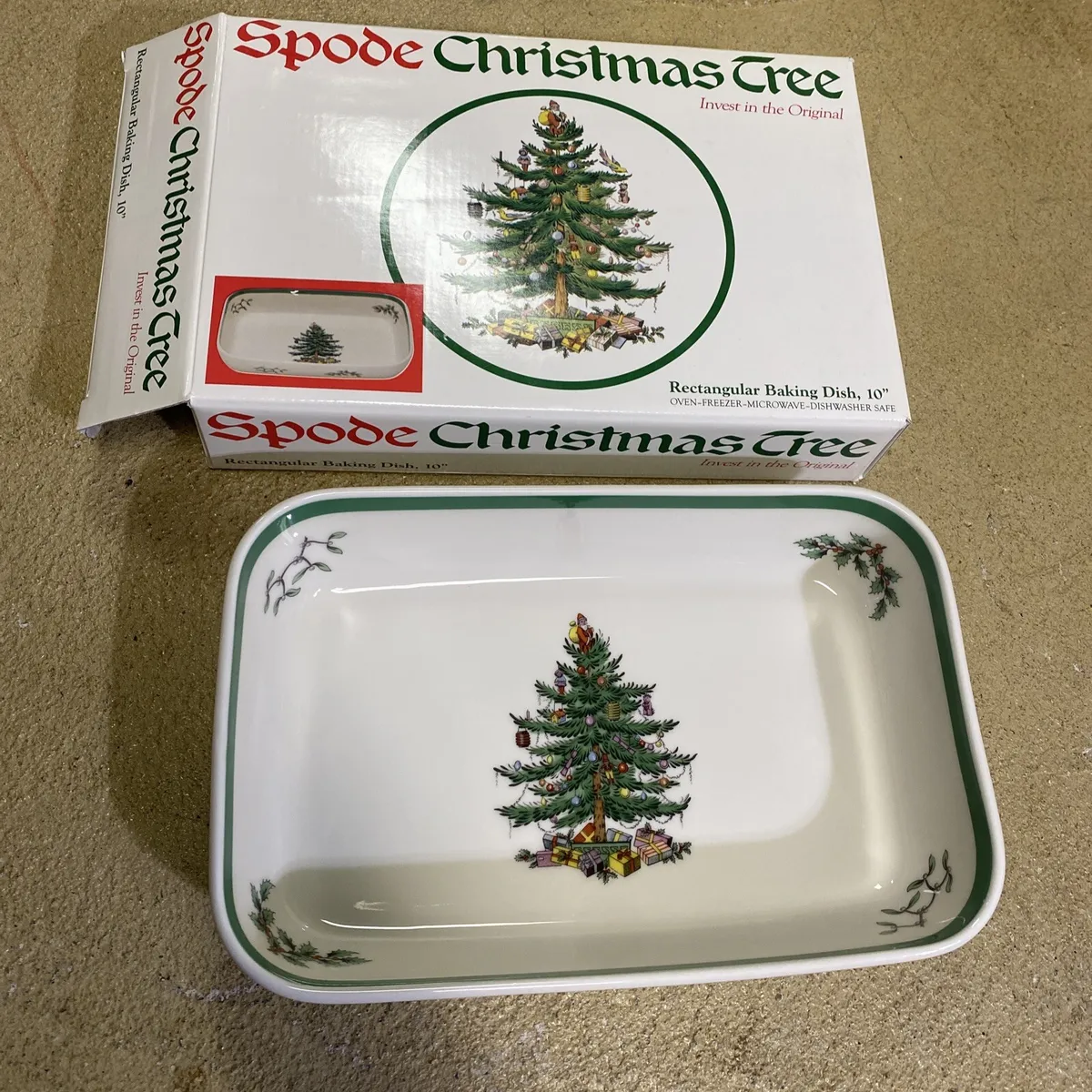 Spode Christmas Tree Oven to Table 10” Rectangular Baking Dish