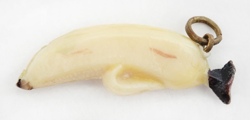 1940’s Vintage Celluloid BANANA Charm-Cracker Jack Toy Prize-Japan