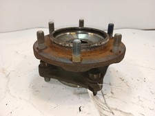 Front Hub From 2006 Toyota 4 Runner 12802667