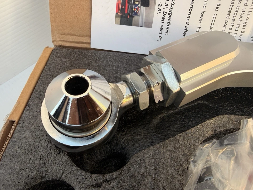 Brazos inclinables traseros de aluminio KSP para Ford Mustang S550 2015-2023 - ajustables Foto 3 de 4