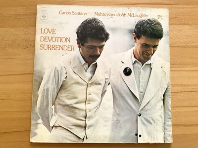 C.Santana/J. McLaughlin-Love Devotion Surrender-LP Vinyl-VG+sehr Guter Zustand 