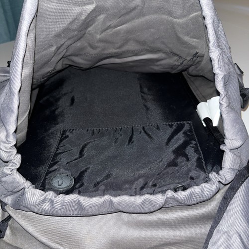 L.L Bean Izzy Hiking Camping Backpack Gray/ Black Pre Loved - Picture 11 of 11