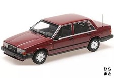 1/18 Diecast Volvo 740 GL 1986 Red MINICHAMPS Collector Model