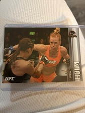 2015 Topps UFC Champions - Holly Holm #149 Gold /25 (RC)