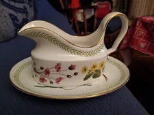 Spode Country Lane Y8250A Gravy Boat Sauce Jug and Fixed Stand Drip Plate VTG