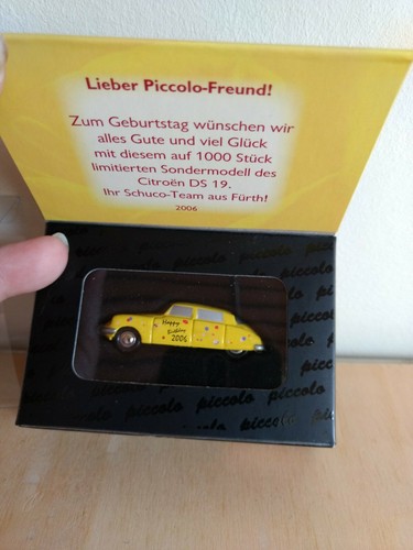 Miniature Schuco Piccolo 1/90 - Citroën DS19 1963 - Happy Birthday 2006 - Réf. 1591A