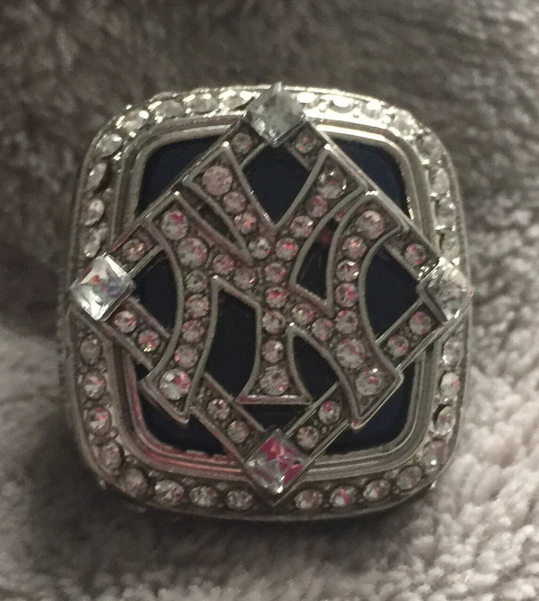 Yankees 2009 world hotsell series ring replica