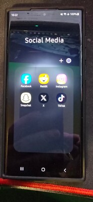 Samsung Galaxy S22 Ultra - 256 GB - Black (AT&T) Tik Tok App