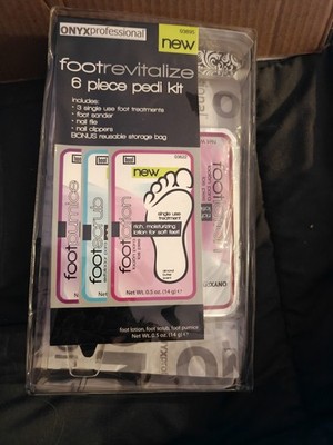 FG4- Foot Revitalize 6 Piece Pedicure Kit. New In Packaging 