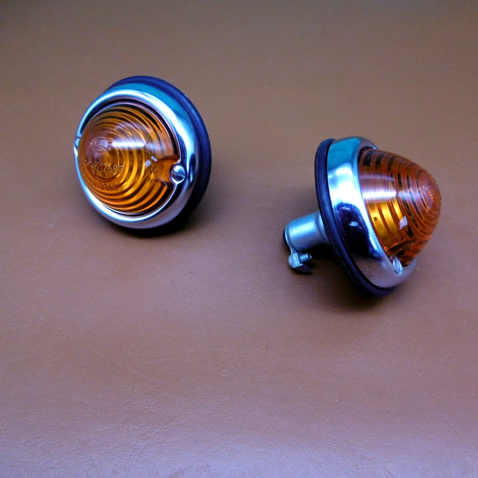 2 x HELLA TURN LAMPS LENSES GLAS PORSCHE 356 PRE A PORSCHE SPEEDSTER ** NOS ** - Image 2 of 4