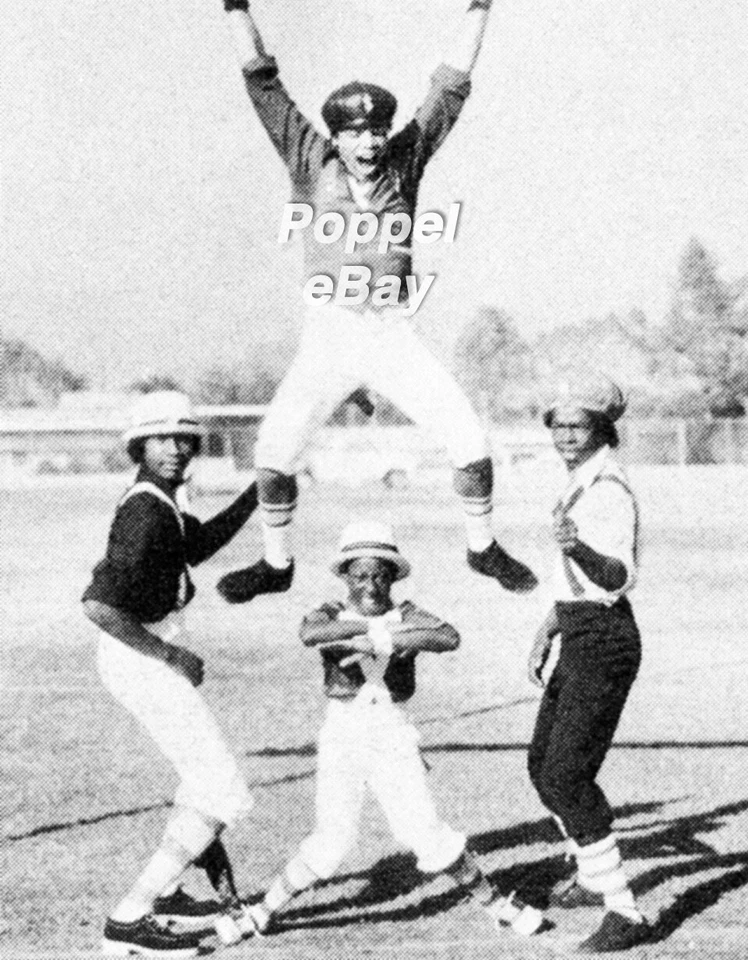 Anuario ICE T Senior High School Rap Gangsta LEY Y ORDEN Foto 2 de 2