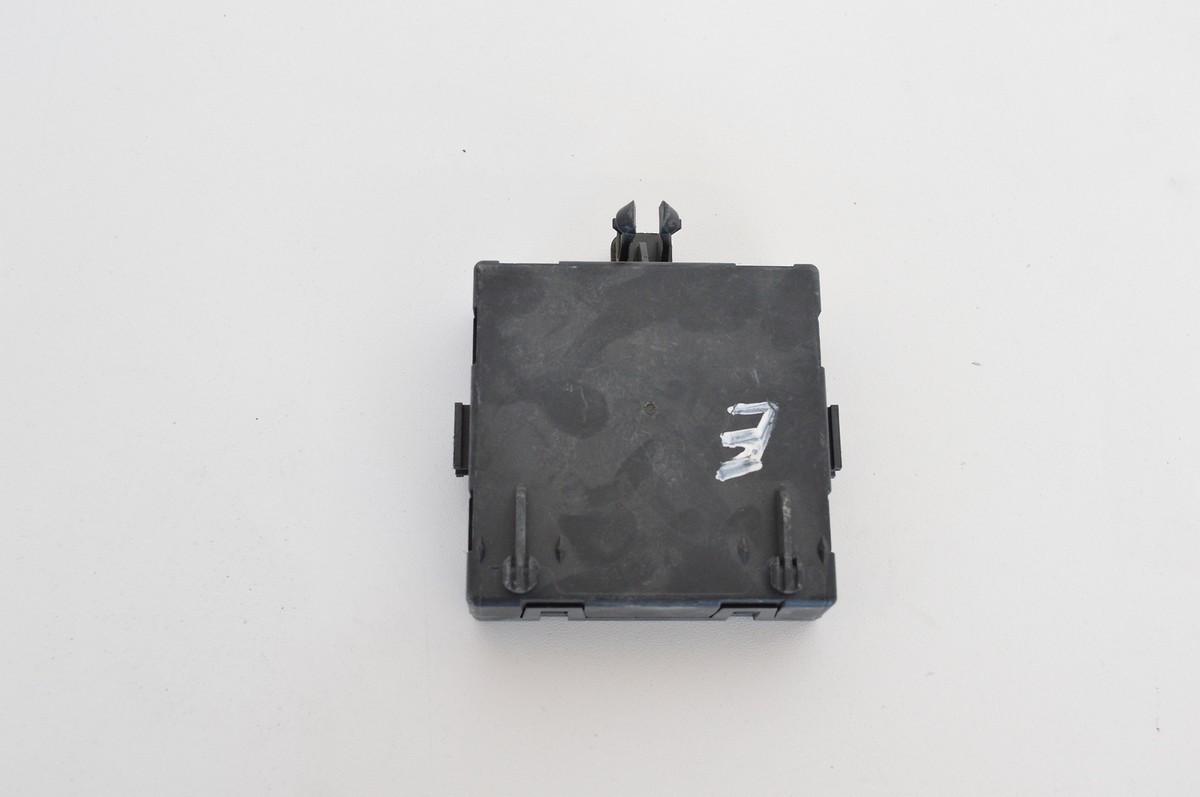 Mercedes W212 Door Module Front Left A2129004202 E Class