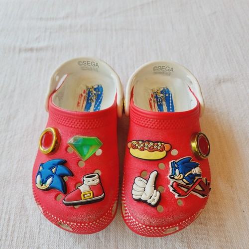 CROCS SEGA SONIC THE HEDGEHOG RED SIZE Kids C 9 SLIP-ON CLOG SHOES CHARMS