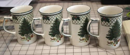 Mikasa Christmas Story Tall Cappuccino Mugs Set of 4 Coffee Tea Cups Tree