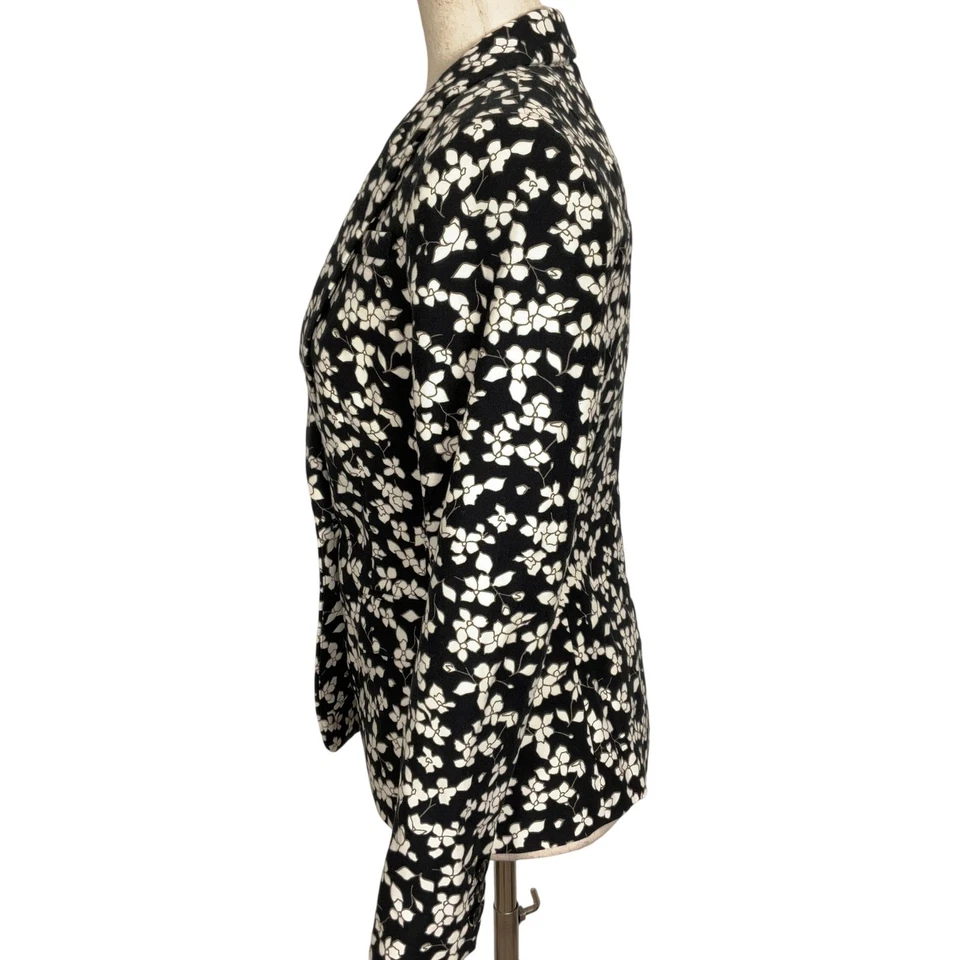 Blazer Banana Republic Mujer 4P Negro Blanco Floral Carrera Chaqueta Informal Foto 2 de 4
