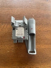 Streamlight 74115 Piggyback Charger w/o Battery for Strion Series Flashlights