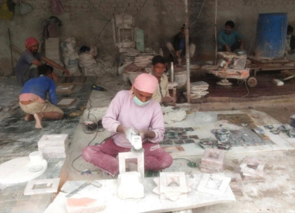 Round Epoxy Resin Tabletop / Epoxy Center Resin Tabletop, Custom Order Resin Tab - Image 4 of 4