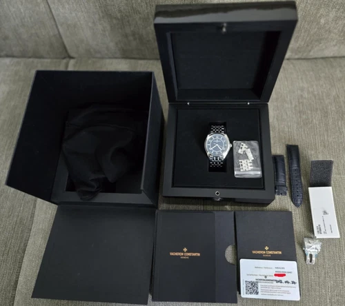 Vacheron Constantin Fiftysix Blue Men's Watch-4600E / 110A-B487 w/ strap/buckle