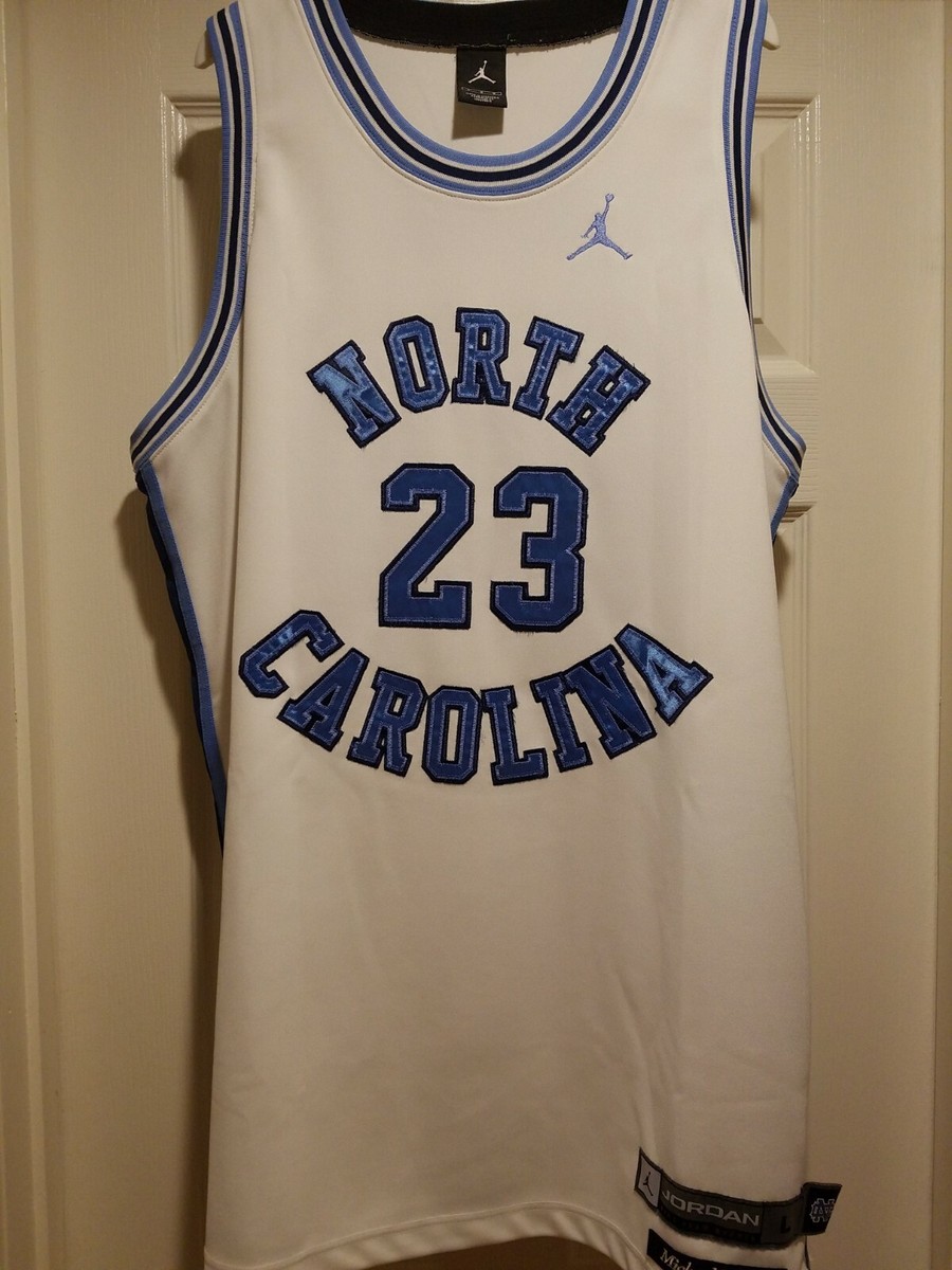 Michael Jordan North Carolina SEWN STITCHED JERSEY ADULT LARGE | eBay