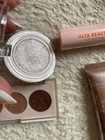 Ulta Beauty GWP Coral Flowers Makeup Bag With 8 Pieces & Buttercream Eyeshadow — photo 3