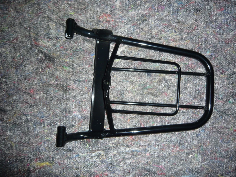 porte bagage neuf , d'origine pour YAMAHA CW 50 BOOSTER BW'S réf 3WV-F4842-00-11 - Imagen 3 de 4