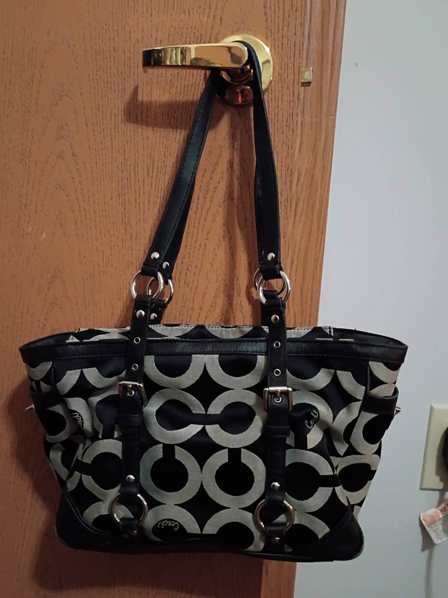 Coach Gallery Optic Signature Tote Bag Black & silver C print 