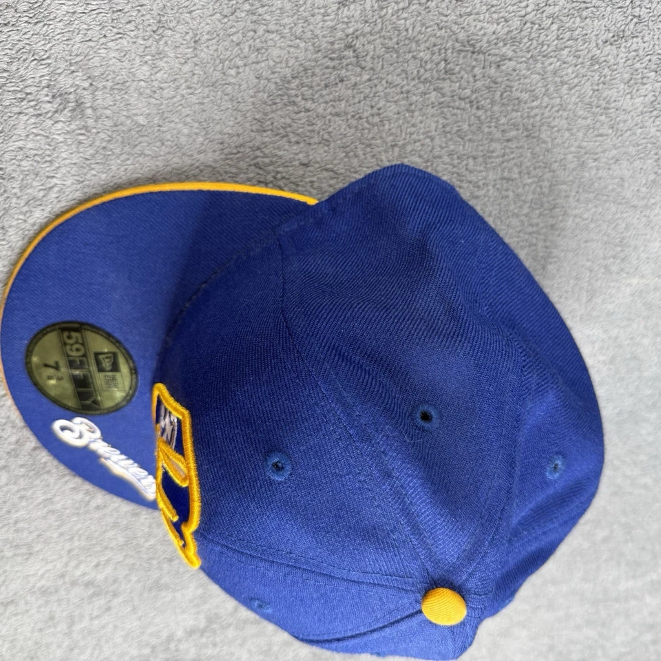 Milwaukee Brewers New Era 59Fifty Fitted 7 3/8 Hat Cap Polyester MLB Baseball - Image 4 of 4