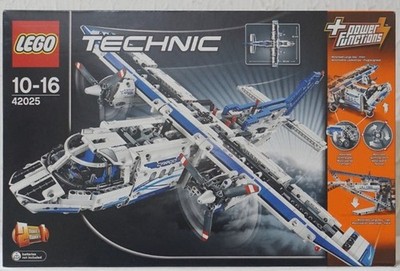 LEGO Technic 42025 Cargo Plane 1297 Pieces Brand New Factory Sealed Retired