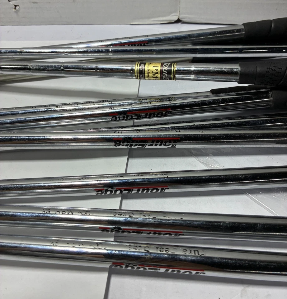 Tour Edge Comp 950 5 Hierro Diestro 37.5" Acero Rígido Nuevo Juego de 10 Empuñaduras Foto 3 de 4