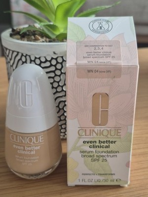 Clinique Even Better Clinical Serum Foundation Neu Verpackt Full Size WN 04 BONE 