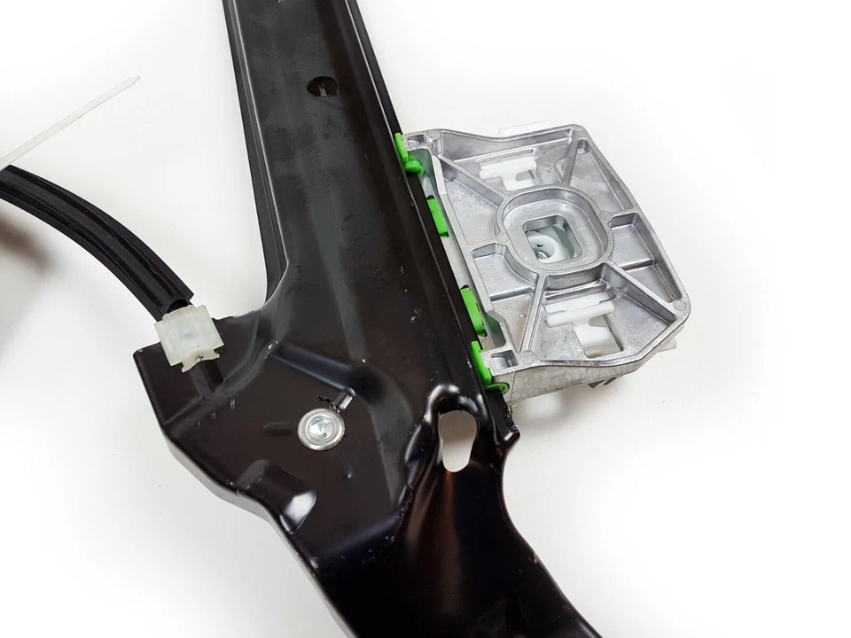 Audi A5 Sportback Front Drivers O/S Right Electric Window Regulator 8T8837462B - Image 4 of 4