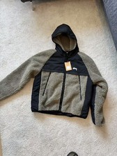 Stüssy Sherpa Jacket Size L 100% Authentic Brand New