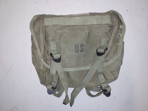 M1956 (M1961 PATT) FIELD BUTT PACK U.S. ARMY VIETNAM ISSUE - GOOD USED CONDITION