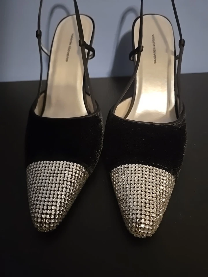 Zapatos Valerie Stevens Tacones Altos Terciopelo Negro con Estrás Talla 8 Para Mujer Foto 3 de 4