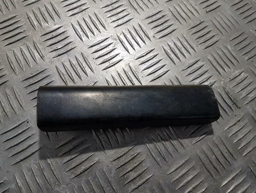 Roof bar rail cover