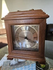 VINTAGE ORIGINAL OAK WOOD FRAMED LINDEN MANTEL CLOCK Works Great Condition Quiet