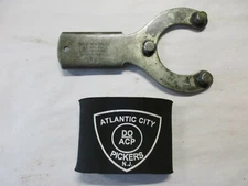 K-D TOOLS NO. 2018 A/C COMPRESSOR DRIVE PLATE REMOVER 