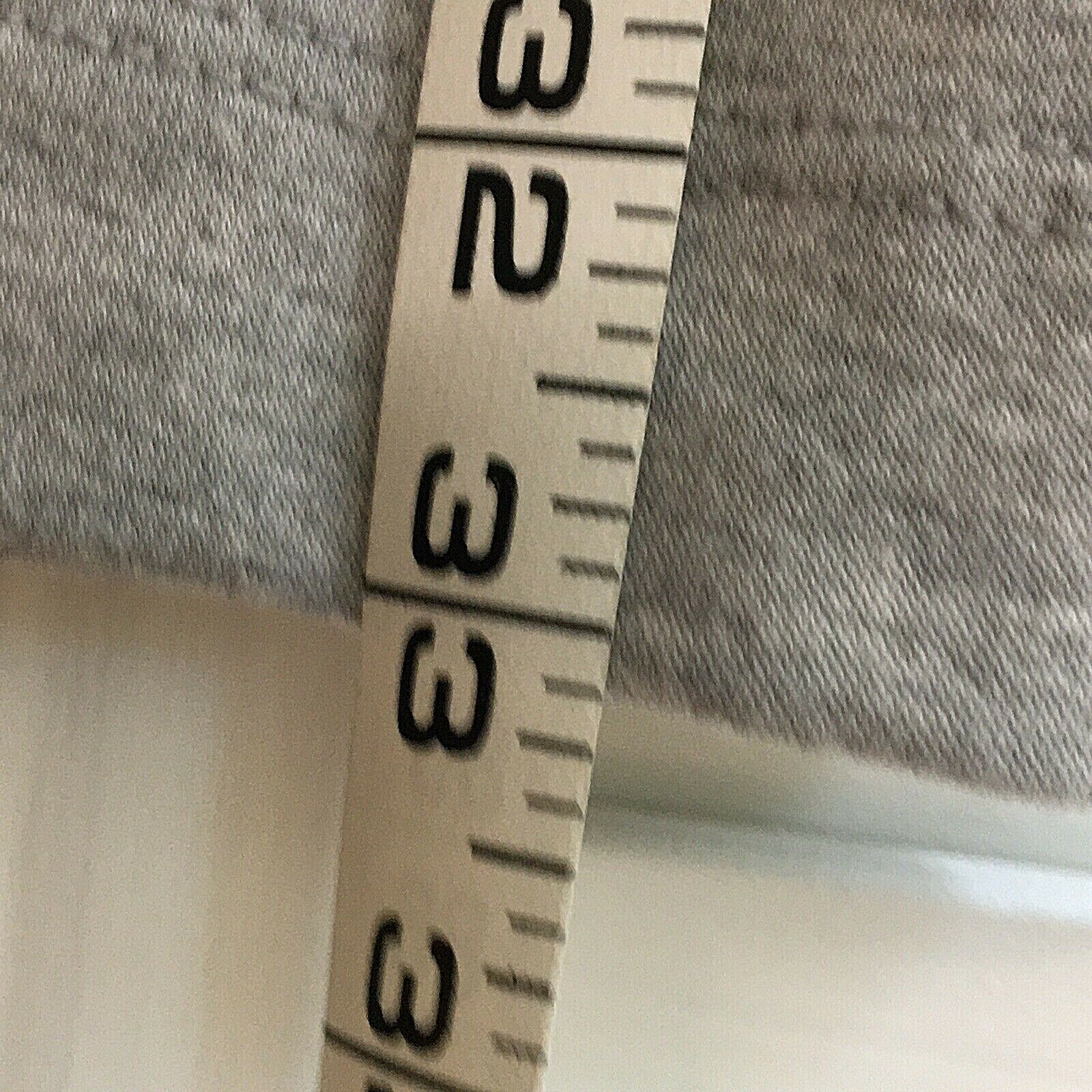 Foto 3 di 8