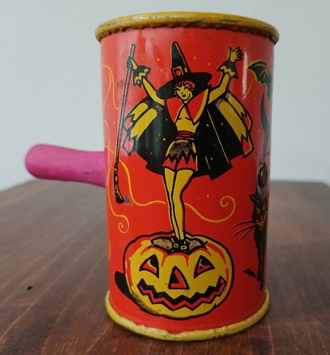 Vintage 1940s HALLOWEEN NOISE MAKER Life Of The Party Products, KIRCHHOF NJ, USA