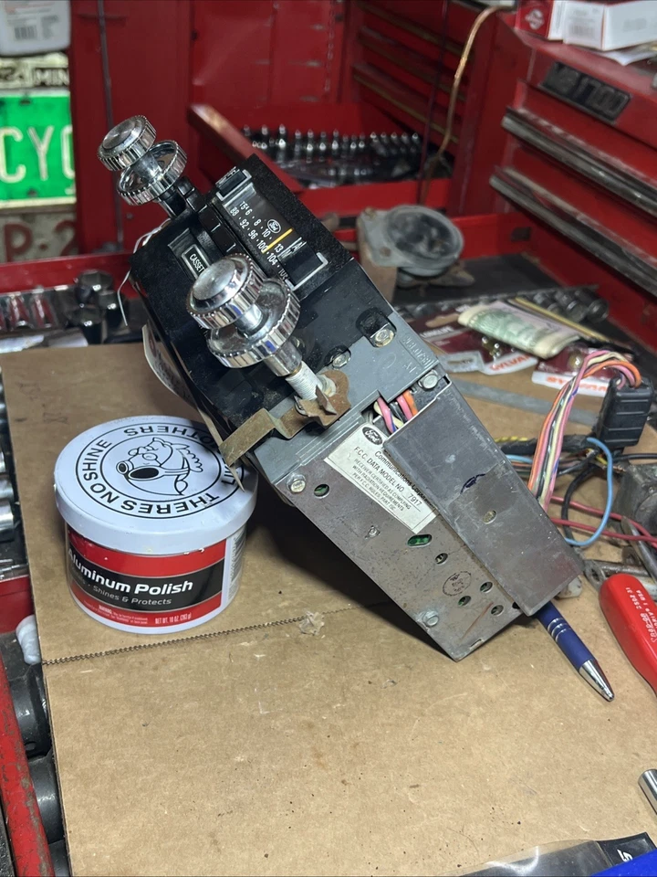 74 79 80 81 82 84 Ford Mercury Lincoln truck Mustang Am/fm Cassette Stereo Radio - Image 2 of 4