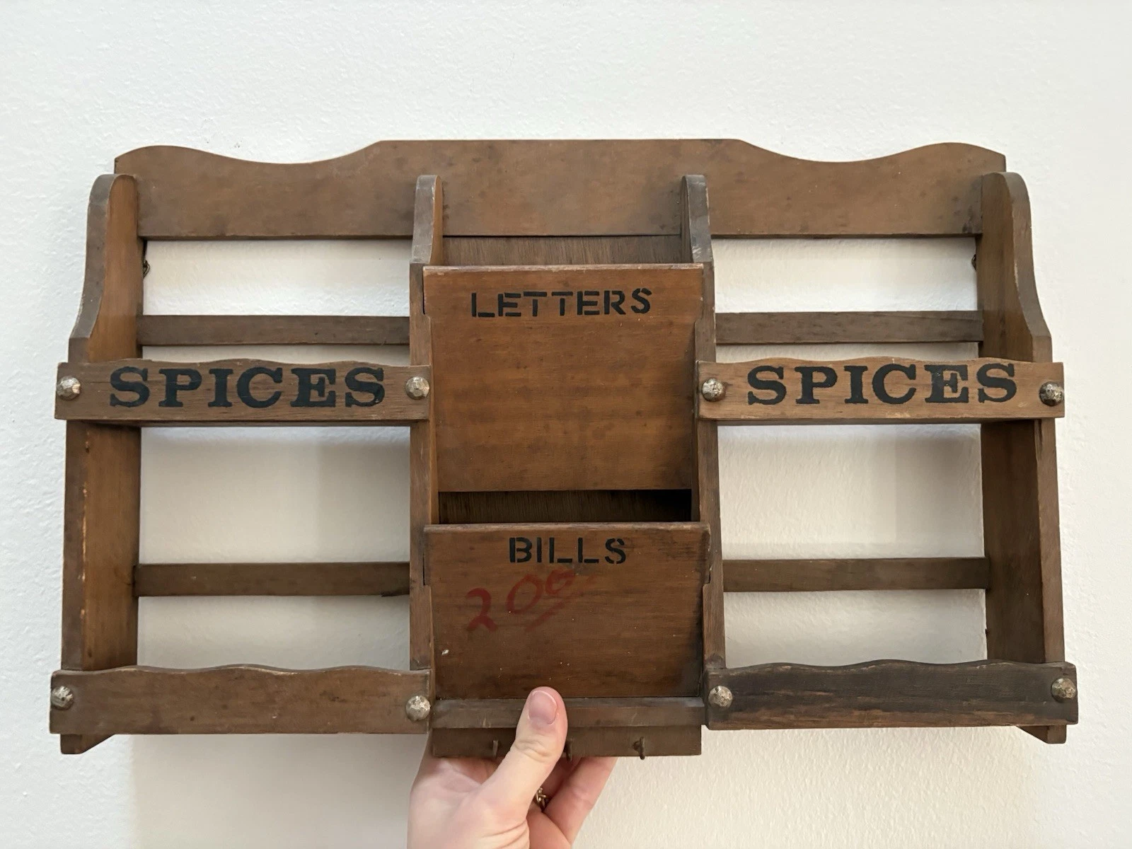 Vintage Wooden Spice Rack Letter Key Holder Kitchen Caddy Wood Spice Rack *Read
Opens in a new windo