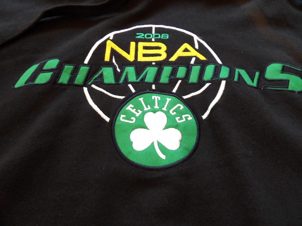 NEW G-III VINTAGE 2008 BOSTON CELTICS NBA CHAMPION HOODED SWEATSHIRT SIZE XL - Image 3 of 4