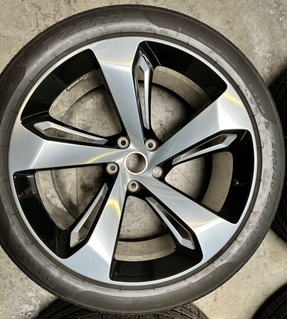 Bentley Bentayga 22 inch forged factory wheels and tires 