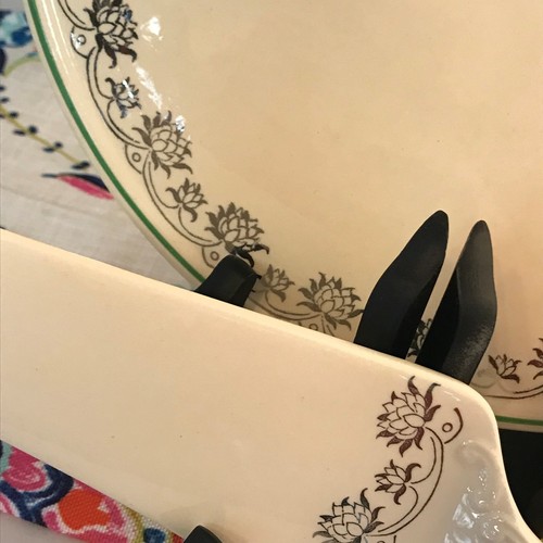 Vintage Kitchen Kraft Oven Serve Cake Plate and Server Ivory with Green Trim - 第 5/9 張圖片