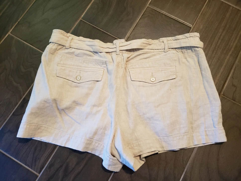 Ann Taylor The Loft Women's Safari Linen Cotton Shorts Size Xlarge Tan Pockets  - Image 4 of 4