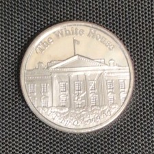 Donald J. Trump White House 1 oz .999 Fine Silver Collectible Round 87.00 per troy oz
