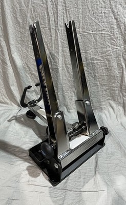 Park Tool TS-2.2 Professional Wheel Truing Stand & Base / Tool
