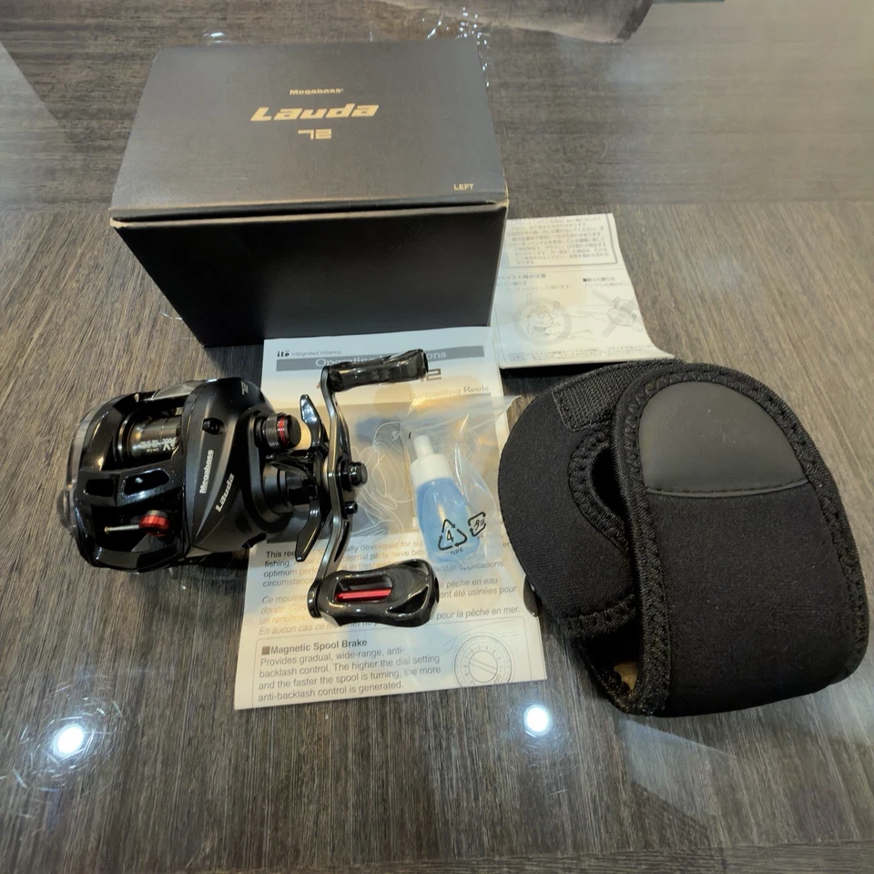 Megabass Brand new limited edition left-handed fishing reel Lauda 72 - Image 2 of 4