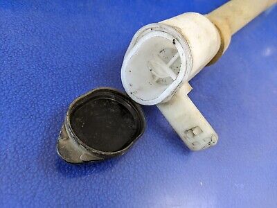 Genuine Toyota INLET SUB-ASSY, WASHER 85301-60070 lx470 Genuine Toyota INLET SUB-ASSY, WASHER 85301-60070 lx470