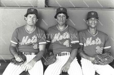 DI966 Jesse Orosco - Teammates Mets  8x10 11x1416x20 24x36 Photo